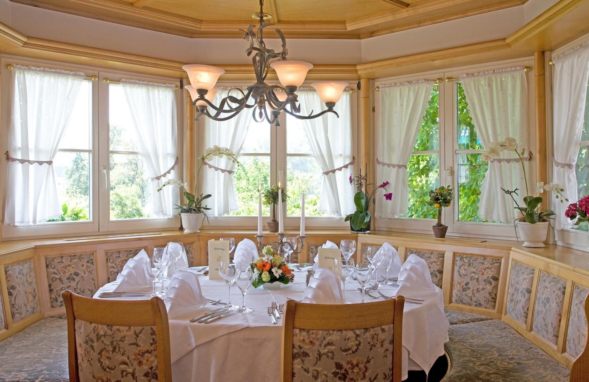 Hotel-Restaurant Walserhof ヴァッサーブルク エクステリア 写真