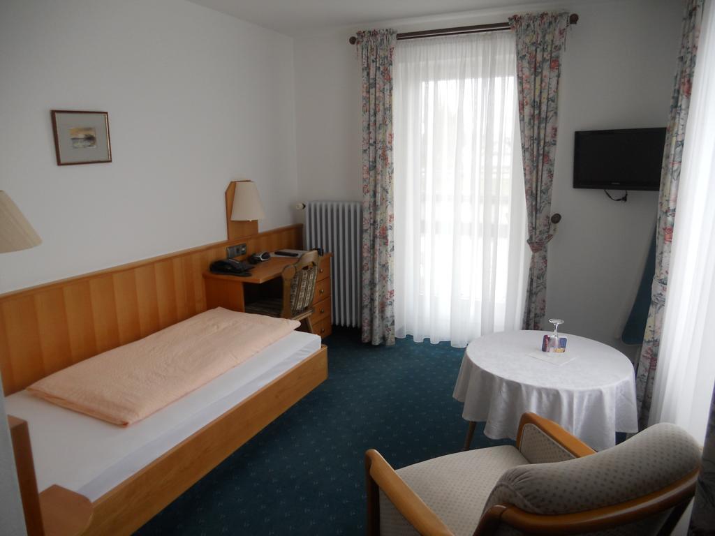 Hotel-Restaurant Walserhof ヴァッサーブルク エクステリア 写真